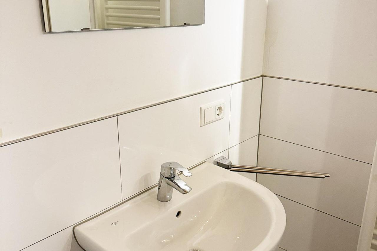 One Room Apartment In Bergisch Gladbach Exteriör bild