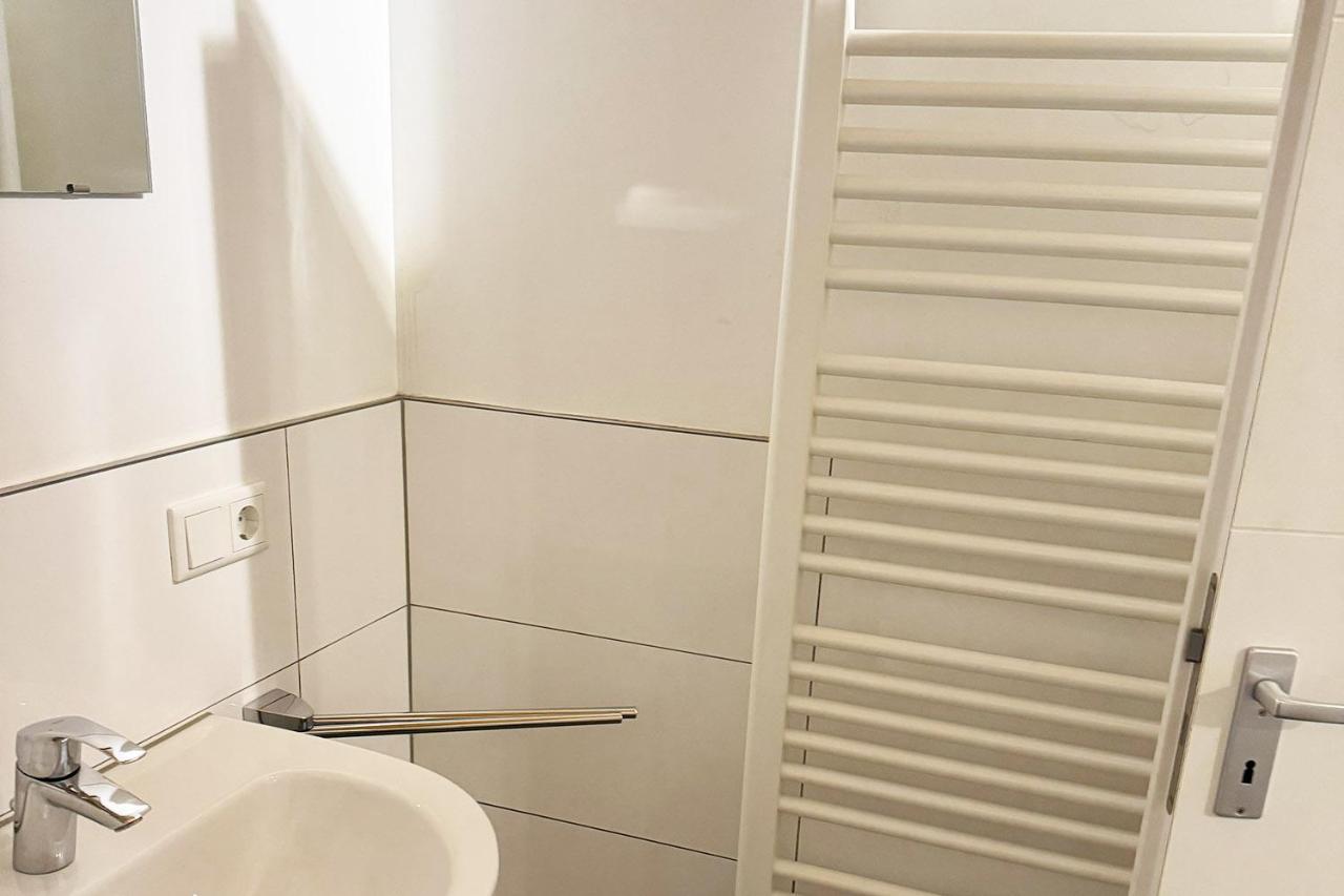 One Room Apartment In Bergisch Gladbach Exteriör bild